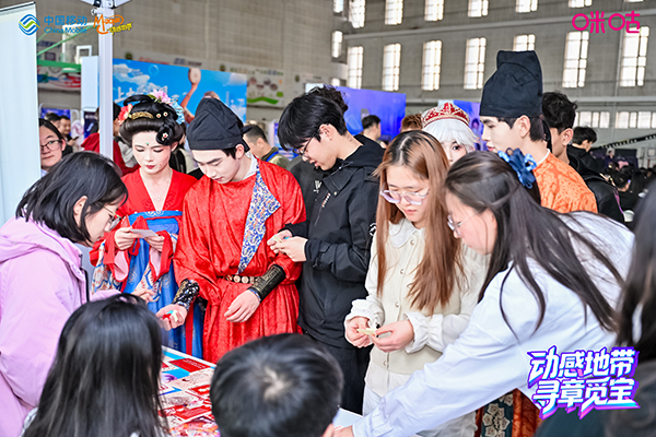 图片5现场展<span